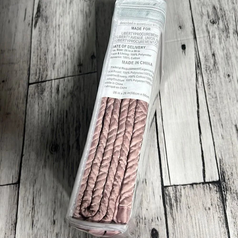 Wamsutta Euro Sham New With Tags 26” X 26”